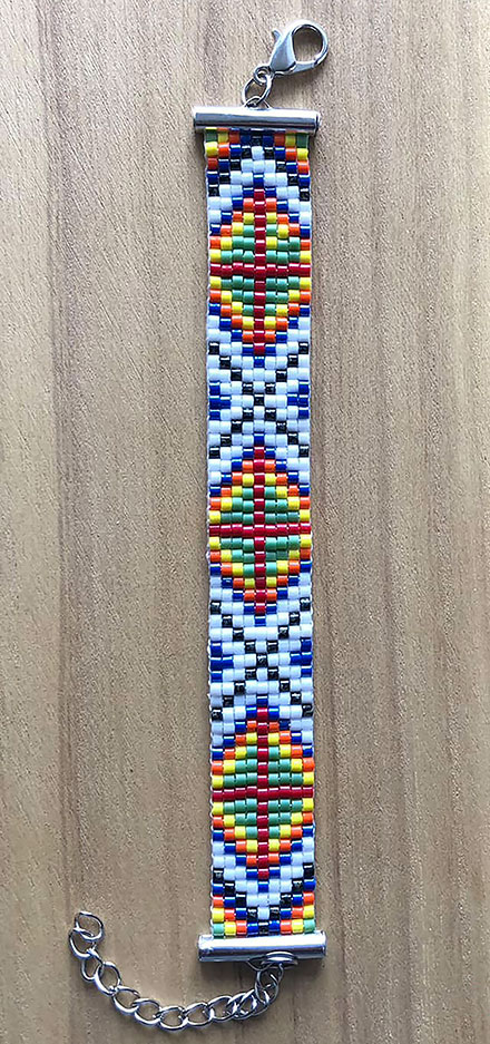 Bracelet en perles Miyuki Croix rouge, vert, jaune (bracelet 3)